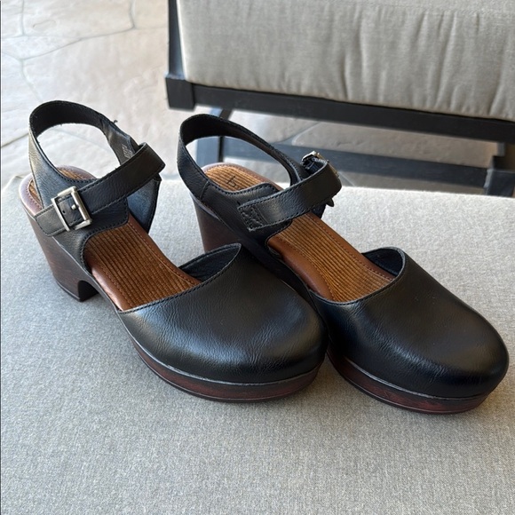 b.o.c. Women's Gia Navy/Medium / 11 NWOB - Picture 1 of 5